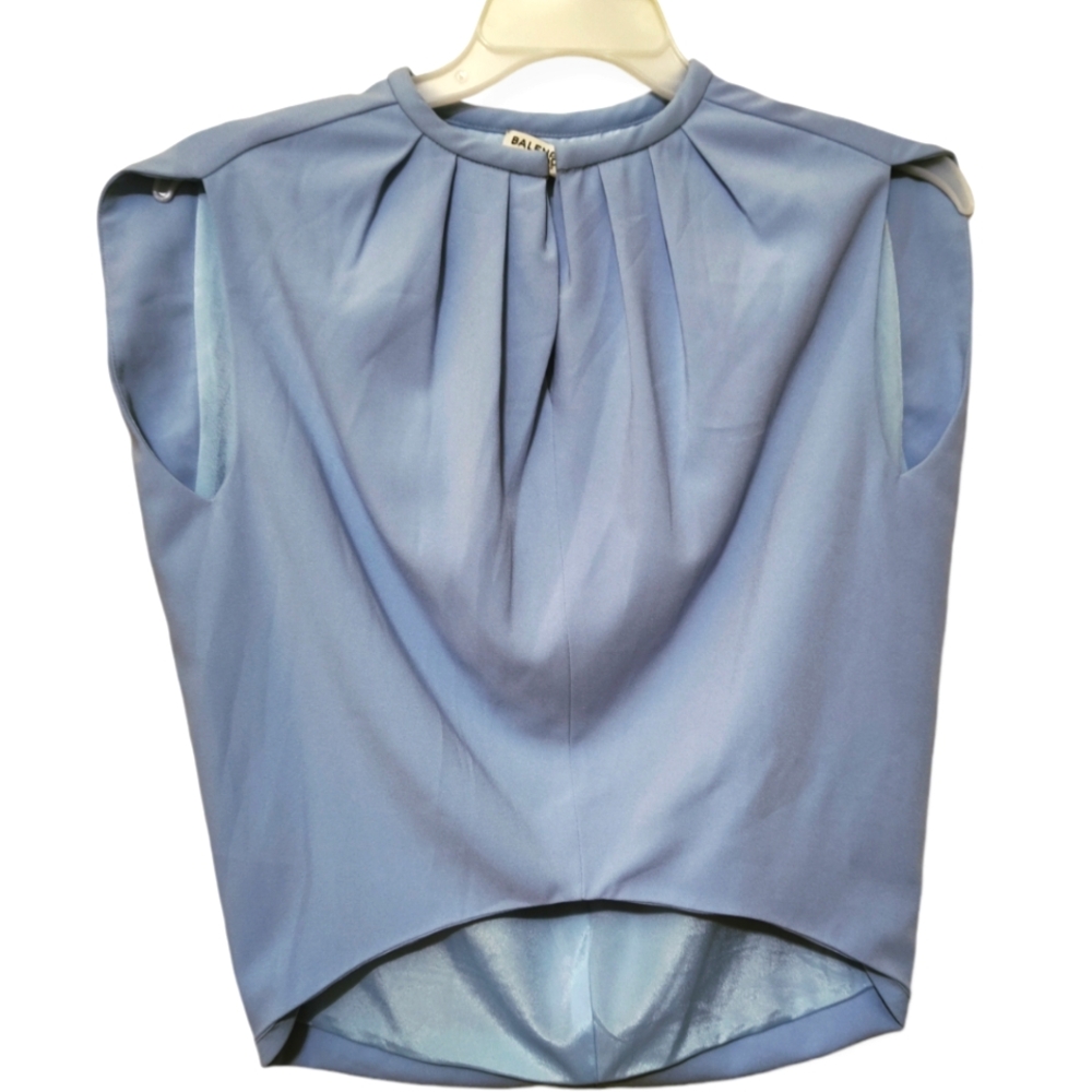 Women's Sz S top